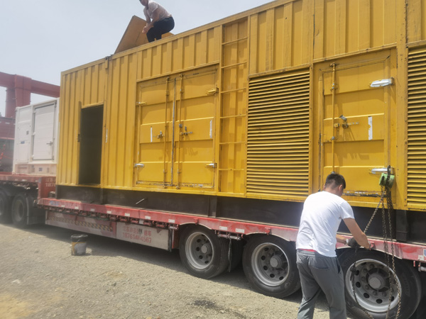 豆河镇发电机出租100KW发电机需要什么规格的电缆线？