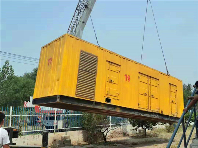 豆河镇300KW柴油发电机组油耗是多少?