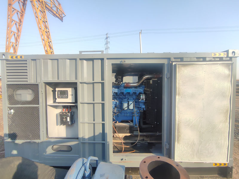 豆河镇柴油发电机组的机油多久更换一次比较合适？