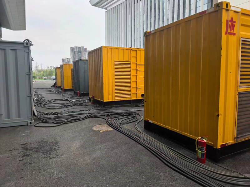 豆河镇不同季节柴油发电机组保养有哪些注意事项？